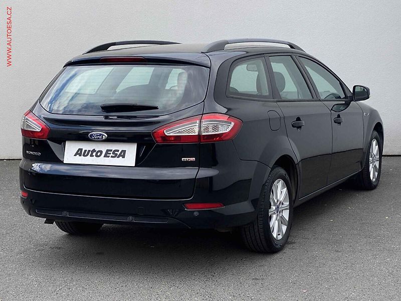 Ford Mondeo (2010) 2.0TDCi, AC, tempo, park - fotka 4 z 16