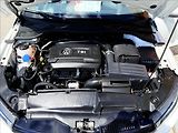 Volkswagen Scirocco 2,0 TSi DSG - náhled 24