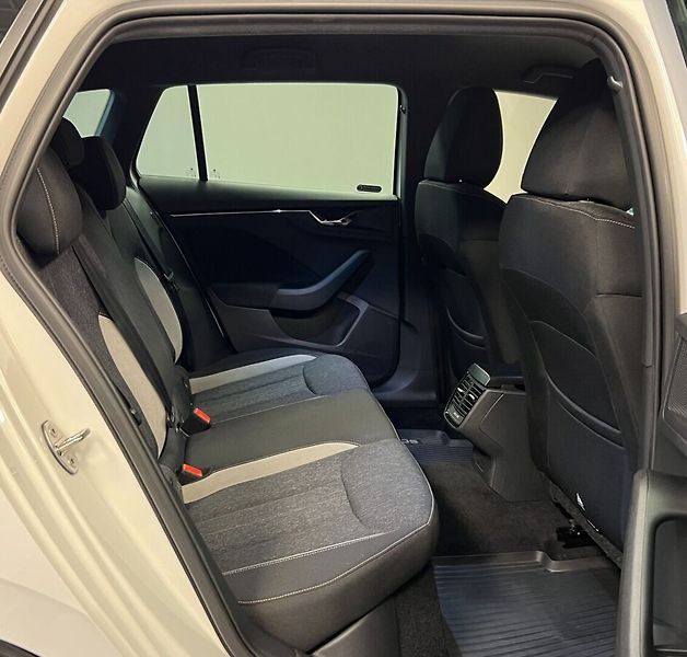 Škoda Scala 1.5 TSI DSG Style - fotka 14 z 18