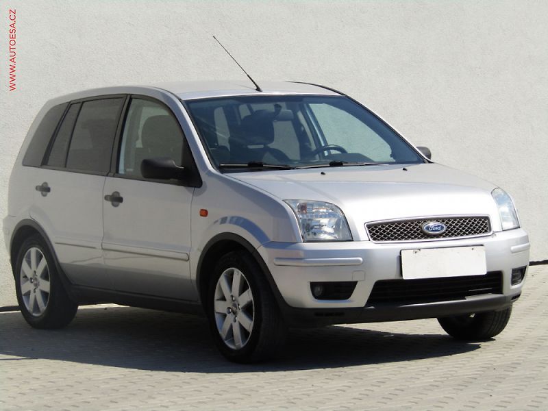 Ford Fusion (2004) 1.6i, AC, tažné - fotka 1 z 3