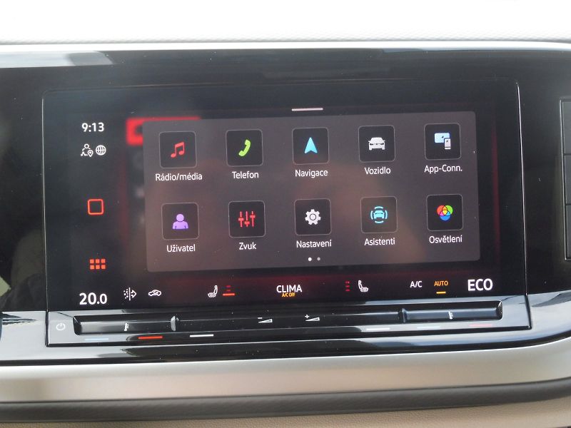 Volkswagen Multivan (2025) Style 1,5 TSI PHEV 180kW DSG 4 - fotka 12 z 31