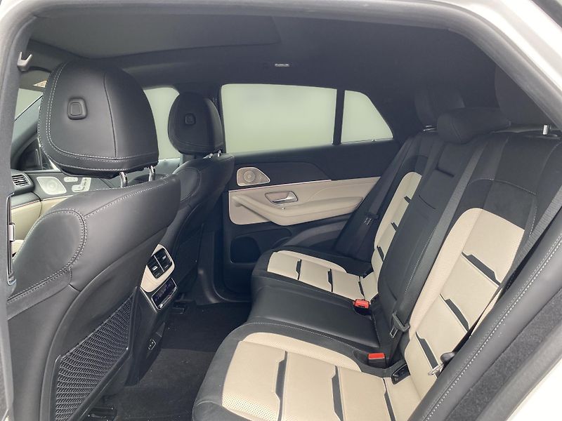 Mercedes-Benz GLE GLE 53 AMG 4M - fotka 15 z 28