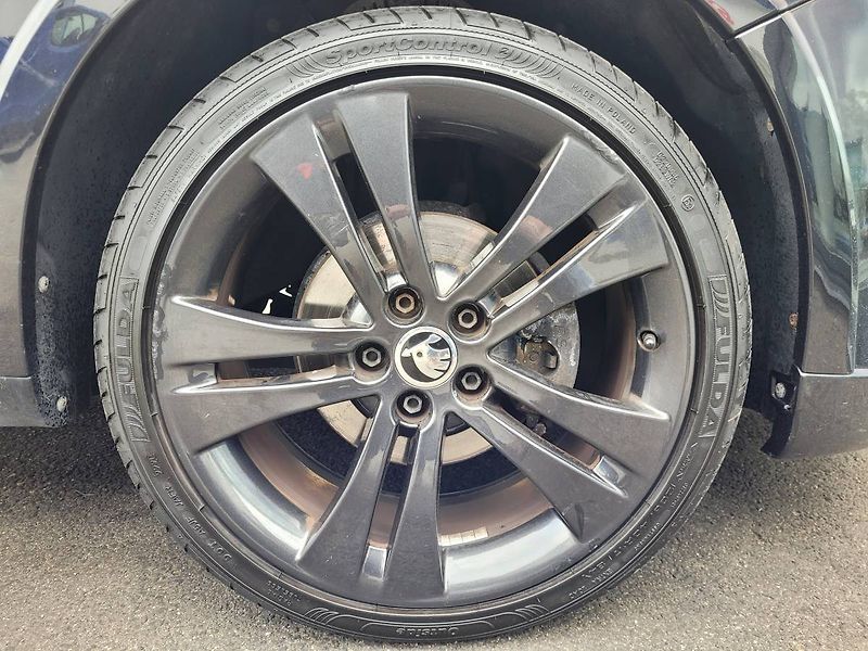 Škoda Fabia 1.2 TSI Monte Carlo - fotka 22 z 30