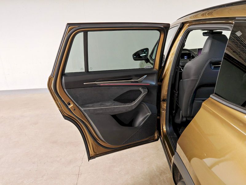 Škoda Kodiaq (2025) iV 1.5 TSI 150 kW DSG Sportlin - fotka 25 z 34