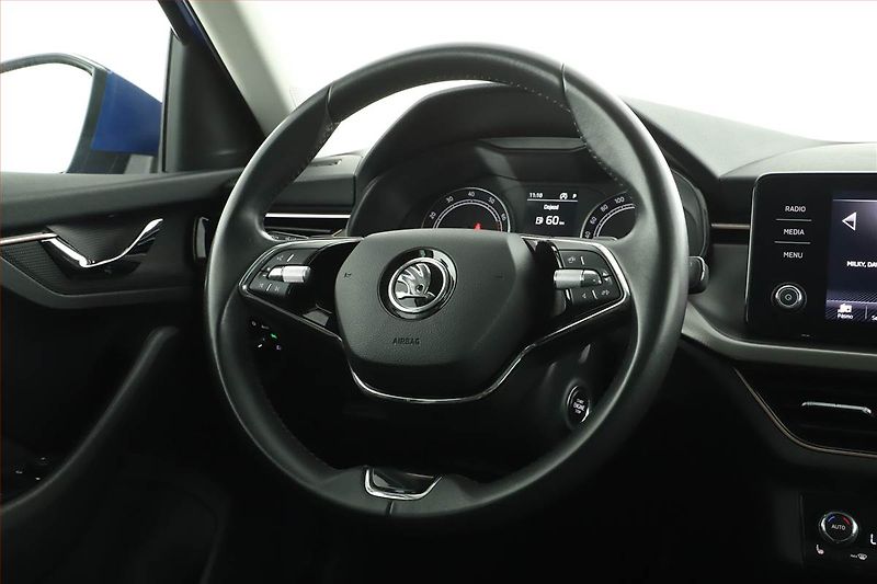 Škoda Scala (2023) Style 1.0 TSI, Automat, ČR - fotka 13 z 15