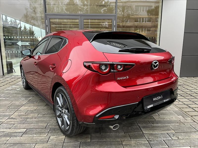 Mazda 3 (2026) 2,5 140ps 6MT FWD Centre-line - fotka 7 z 13