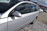 Volkswagen Passat 1,6 i 75KW PO SERVISE - náhled 11