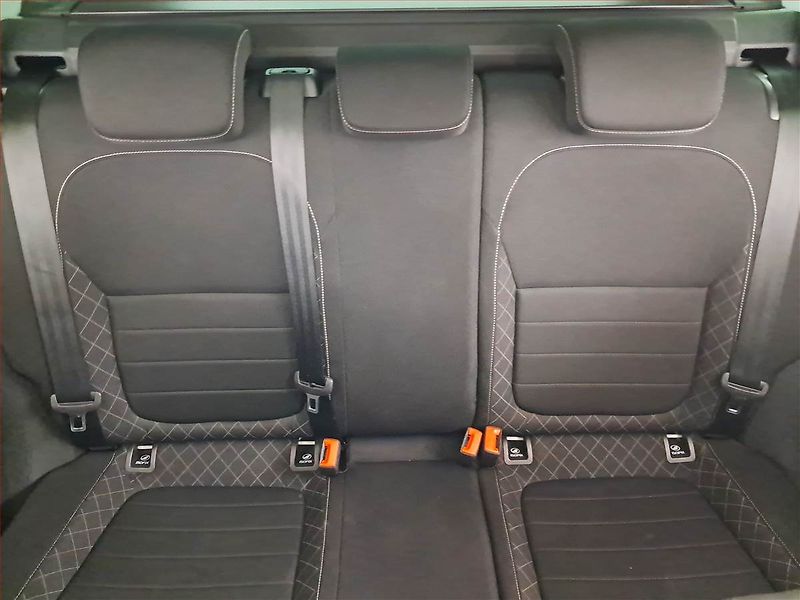 Škoda Fabia (2016) Style 1.2 TSI, Serv.kniha - fotka 10 z 21
