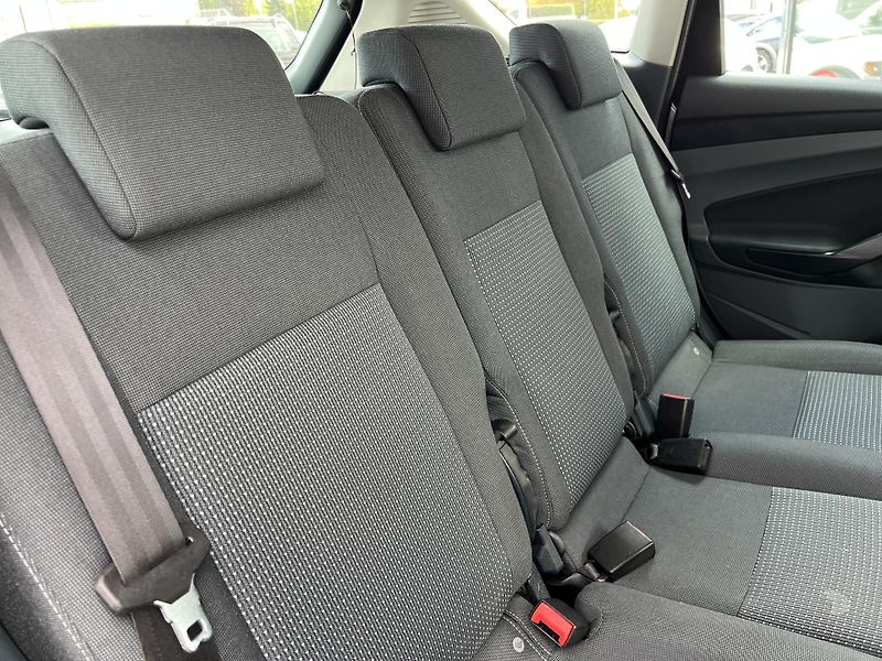 Ford C-MAX 1.6i 16v KLIMA KOUPENO V ČR - fotka 25 z 37