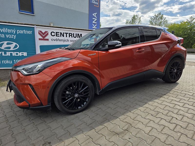 Toyota C-HR 2.0-EXLUSIVE-HYBRID-ZÁRUKA+ - fotka 5 z 15