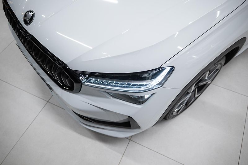 Škoda Kodiaq (2025) SPORTLINE TDI 142Kw 4x4 TAŽNÉ  - fotka 2 z 46