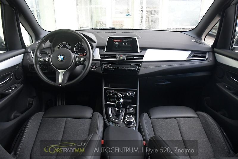 BMW Řada 2 216d GT TAŽNÉ ČR 7MÍST 1M - fotka 22 z 54