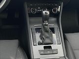 Škoda Superb 2,0 TDI DSG Combi Style Extra - náhled 13