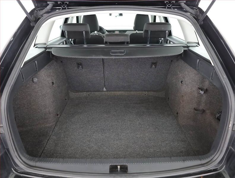 Škoda Octavia (2013) 1.2 TSI - fotka 13 z 14