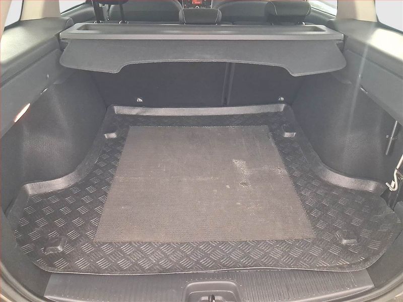 Dacia Logan (2018) 1.0 SCe, ČR,1.maj, Serv.kniha - fotka 14 z 19