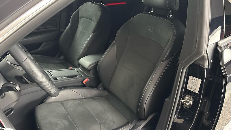 Volkswagen Arteon 1.4 TSI PHEV DSG R-Line Shooti - fotka 15 z 32