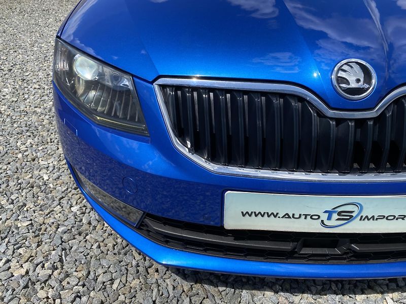 Škoda Octavia 2.0TDi L+K CZ WEBASTO 4x4 - fotka 71 z 165