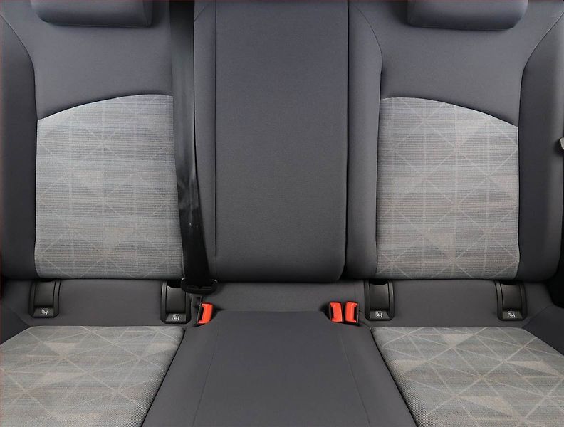 Volkswagen ID.3 (2020) Pro (62 kWh), SoH 90% - fotka 10 z 26