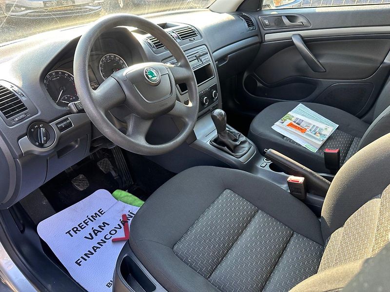 Škoda Octavia (2012) 1.6TDi GARANCE KM - fotka 5 z 10