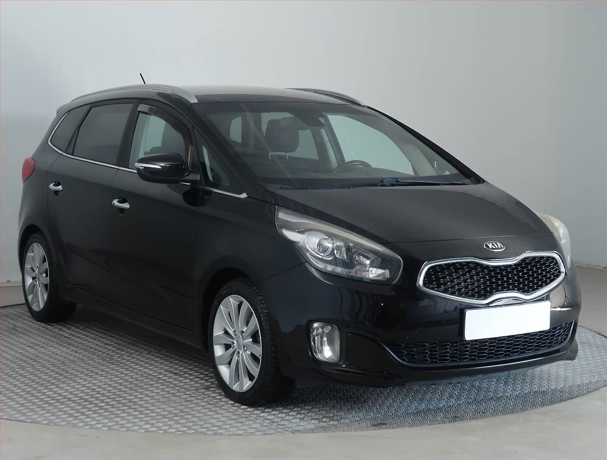 Kia Carens 1.7 CRDi, Serv.kniha, Tempomat