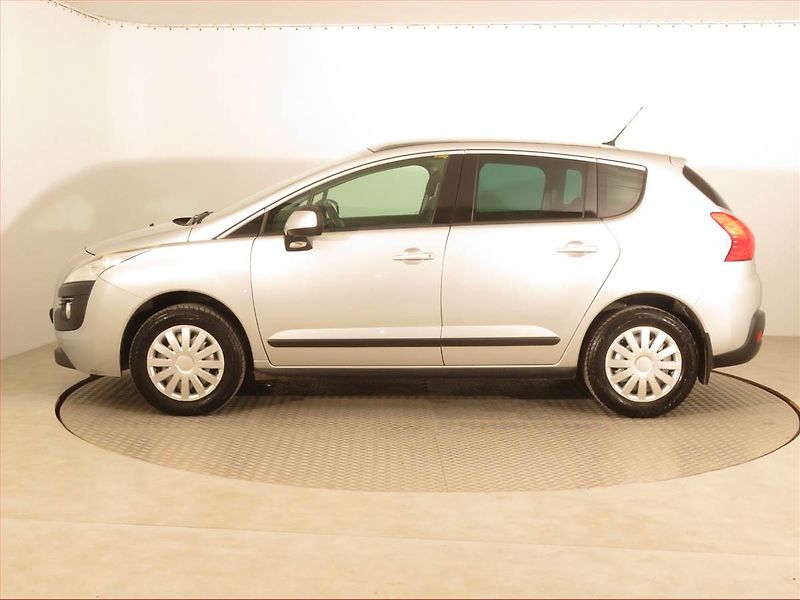 Peugeot 3008 (2010) 1.6 HDi, Tempomat - fotka 3 z 14