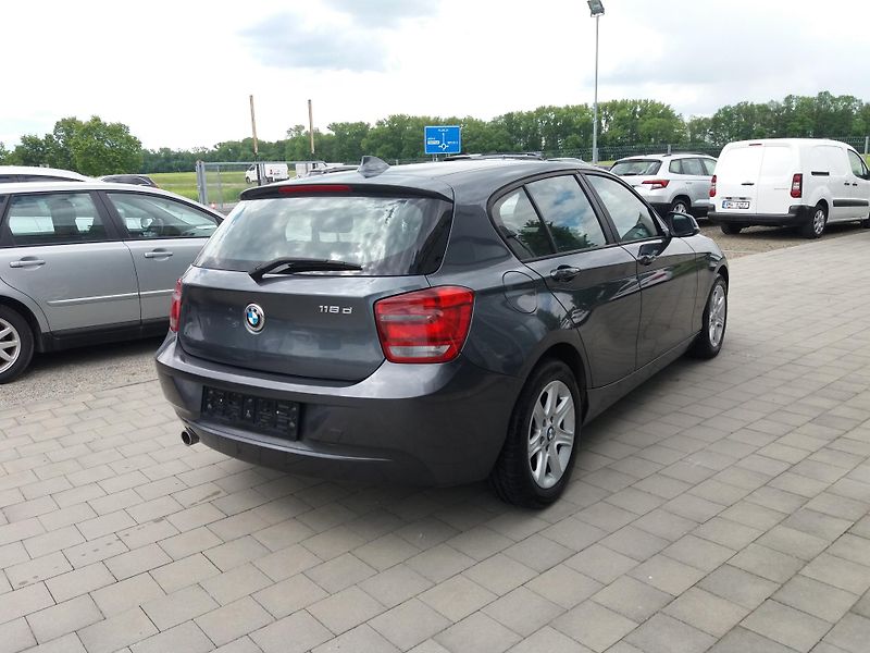 BMW Řada 1 118d,2.0D 105kW,AUTOMAT!! - fotka 4 z 27