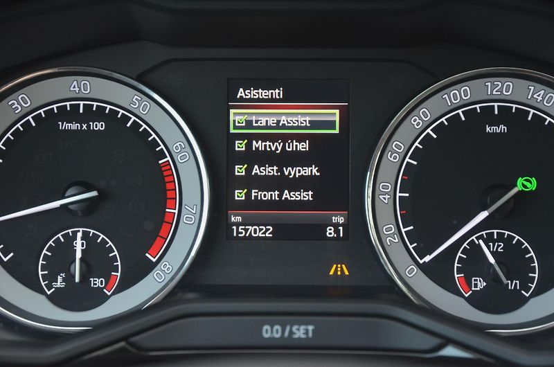 Škoda Superb (2017) 2.0 TSi 206kW DSG 4x4 L&K / ČR - fotka 31 z 50