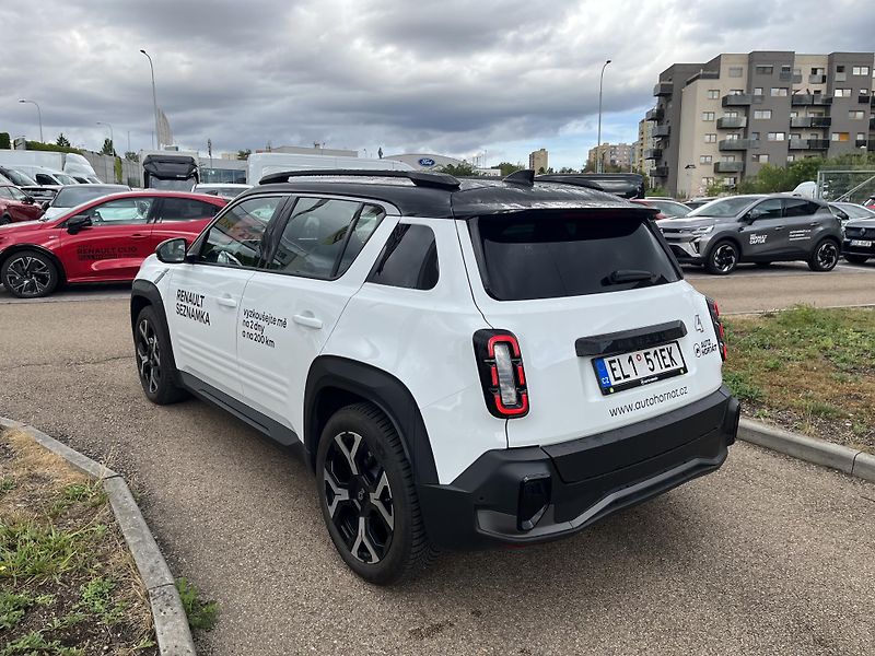 Renault 4 E-TECH (2026) techno 150 k comfort range  - fotka 8 z 10