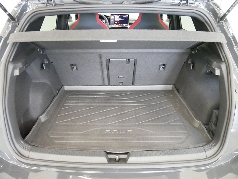Volkswagen Golf - fotka 28 z 28