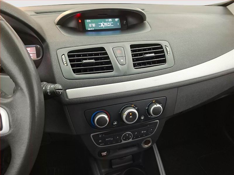 Renault Mégane (2012) 1.5 dCi, po STK, jezdí výborně - fotka 12 z 15