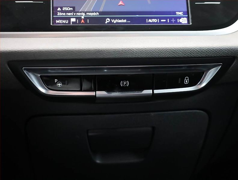 Citroën C4 Picasso (2017) 2.0 HDI, Automat, 7 míst - fotka 10 z 15