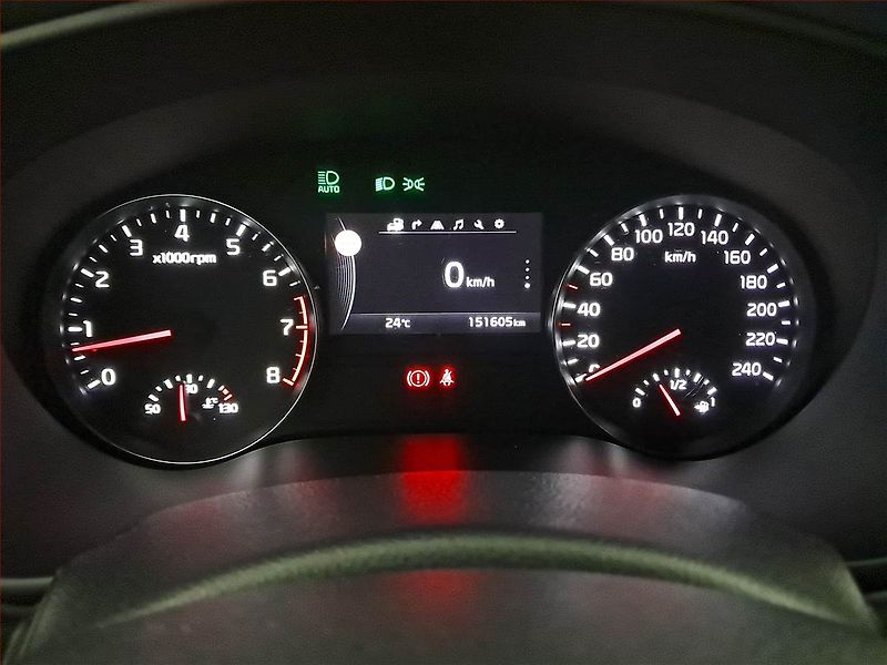 Kia Sportage (2017) 1.6 GDI, Navi, Tempomat - fotka 11 z 17
