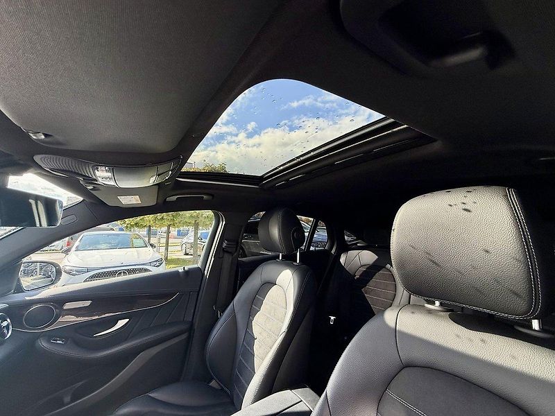 Mercedes-Benz GLC (2023) 200 d 4MATIC kupé - fotka 24 z 45