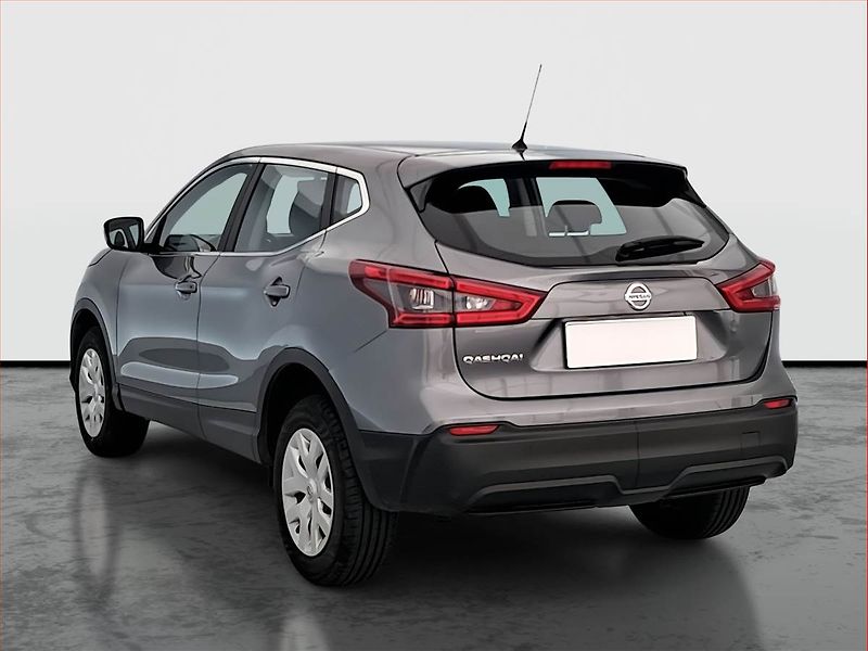 Nissan Qashqai (2017) 1.2 DIG-T, Serv.kniha - fotka 4 z 18