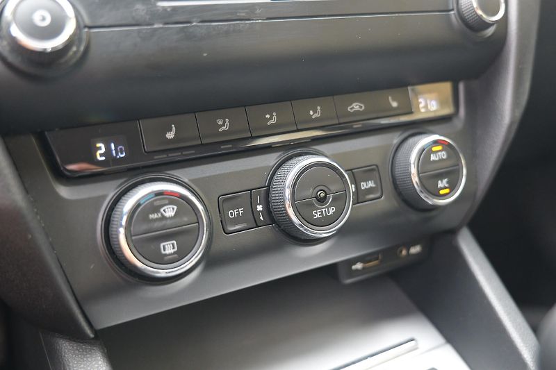 Škoda Octavia 1.6 TDI 77 kW Nové rozvody - fotka 24 z 28