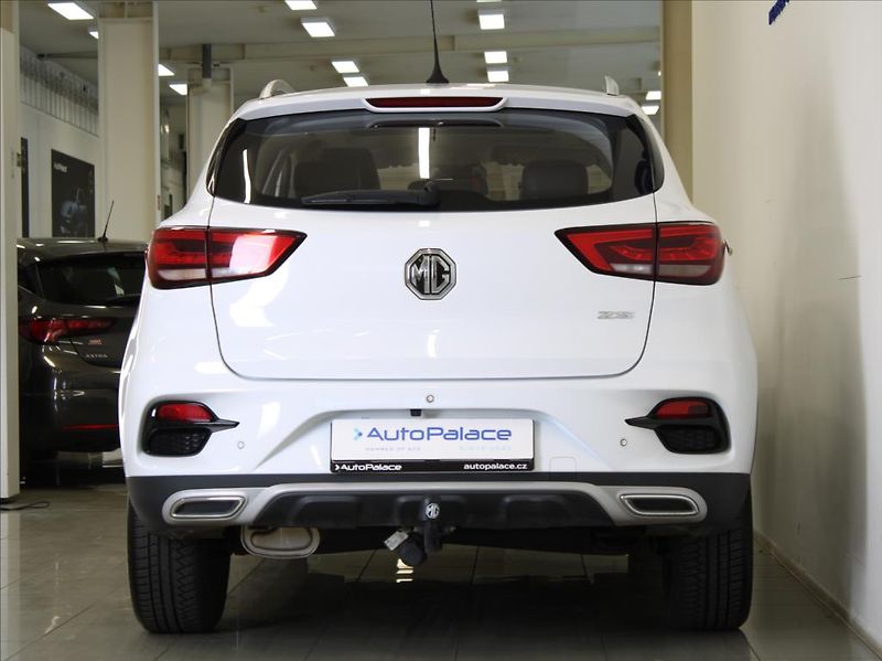 MG ZS 1,0 TGI 82kW Eleg.PANO 29tkm. - fotka 4 z 24