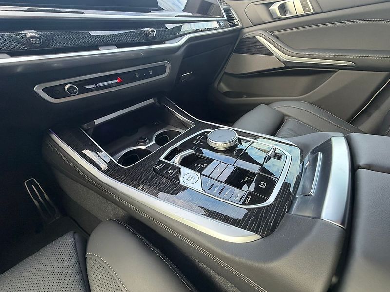 BMW X5 40xd Vzduch Ventilace Tažné - fotka 25 z 38
