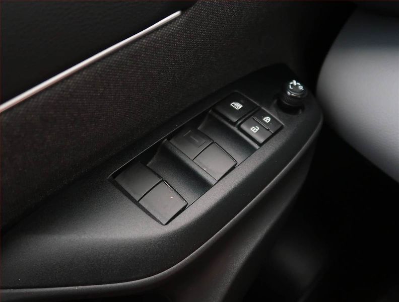 Toyota Yaris Cross (2022) 1.5 VVT-iE - fotka 19 z 20