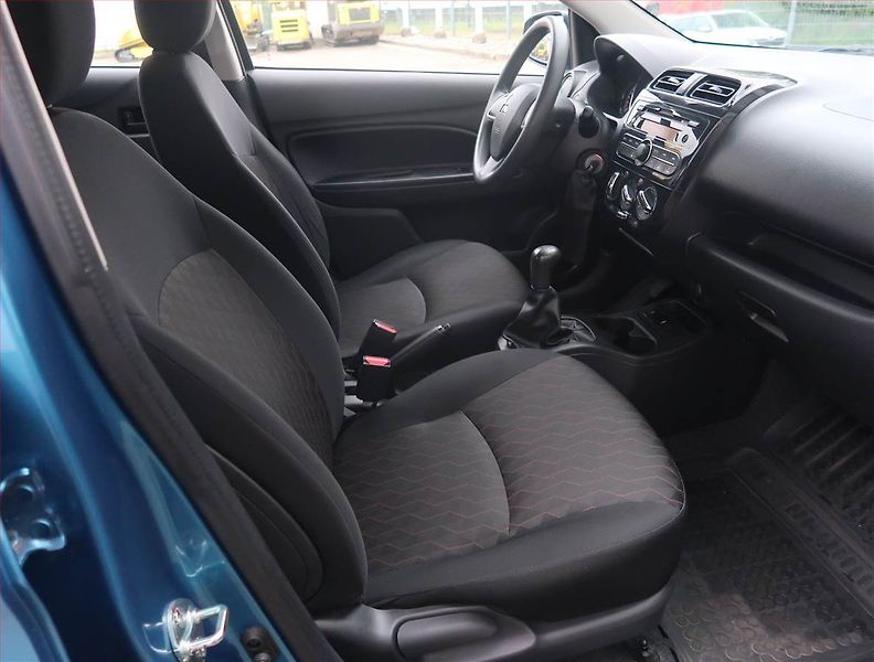 Mitsubishi Space Star (2021) Inform+ 1.2 MIVEC, ČR,1.maj - fotka 9 z 14