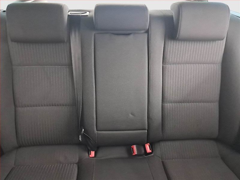 Audi A4 (2007) 2.0 TDI, 4X4, Tempomat - fotka 10 z 19