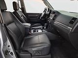 Mitsubishi Pajero (2007) 3.2 DI-D, 4X4, Automat - náhled 9