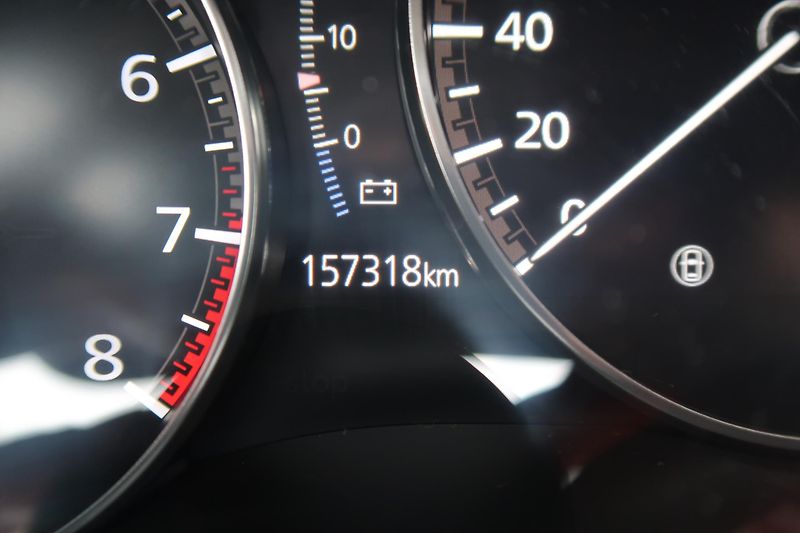 Mazda 3 SDN 2,0G 122k Plus - fotka 13 z 17