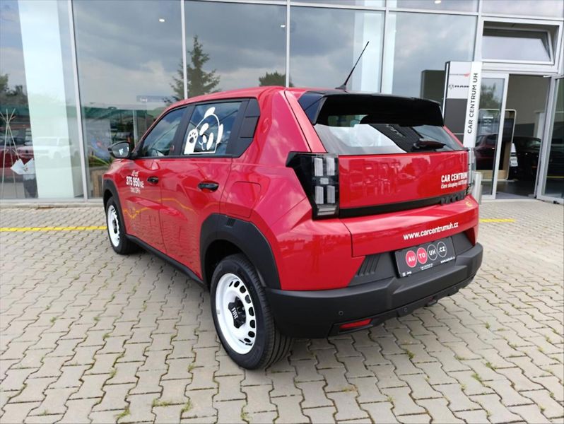 Fiat Grande Panda (2025) 113k BEV 44kWh - fotka 4 z 24