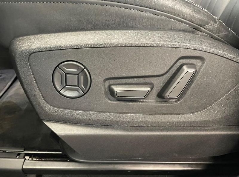 Audi Q8 e-tron 50 Q Kam Matrix Tažné BLIS - fotka 22 z 24