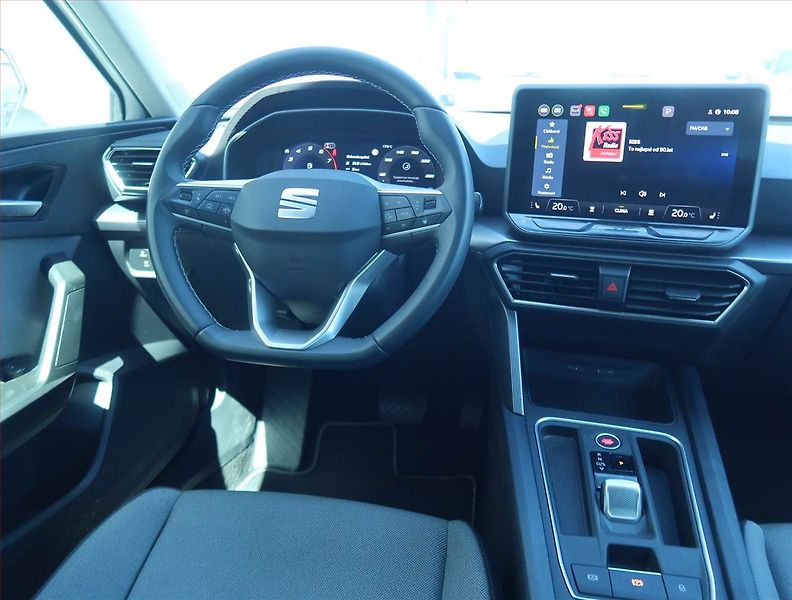 Seat Leon (2025) 1.5 TSI - fotka 7 z 19