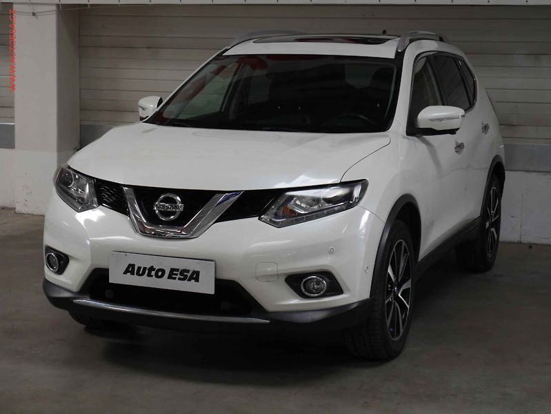 Nissan X-Trail (2016) 1.6DCi 4x4, ČR, servis.kniha - fotka 3 z 22