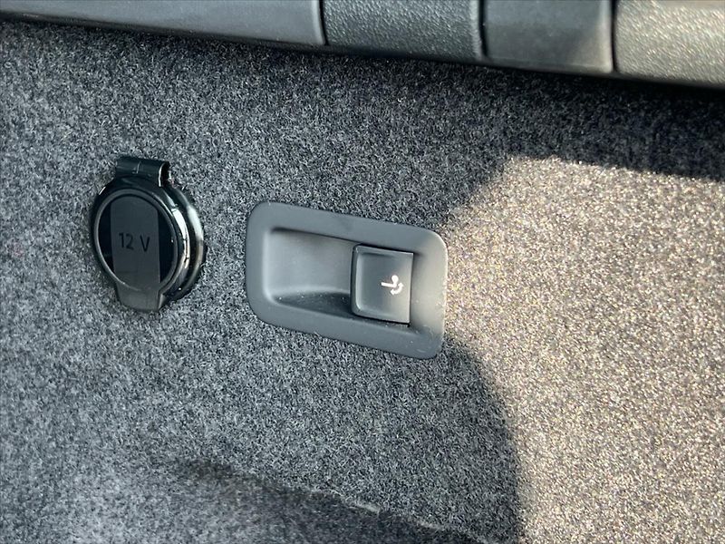 Škoda Kodiaq 2,0 TDi 142kW 7DSG 4x4 EXCLUSI - fotka 23 z 42