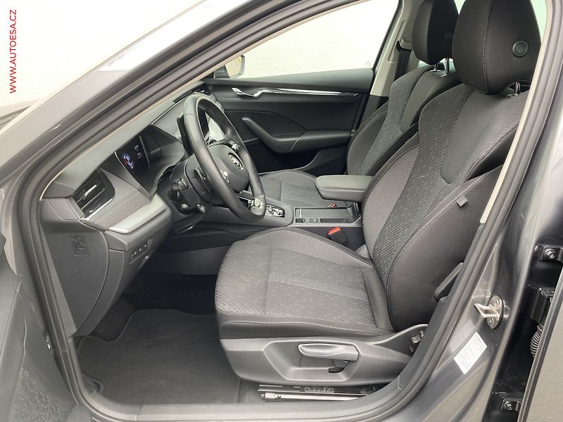 Škoda Octavia (2021) 2.0 TDi, ČR, Style, DSG. LED - fotka 9 z 21