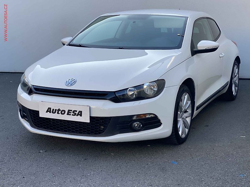 Volkswagen Scirocco (2009) 1.4TSi, Navi - fotka 3 z 15
