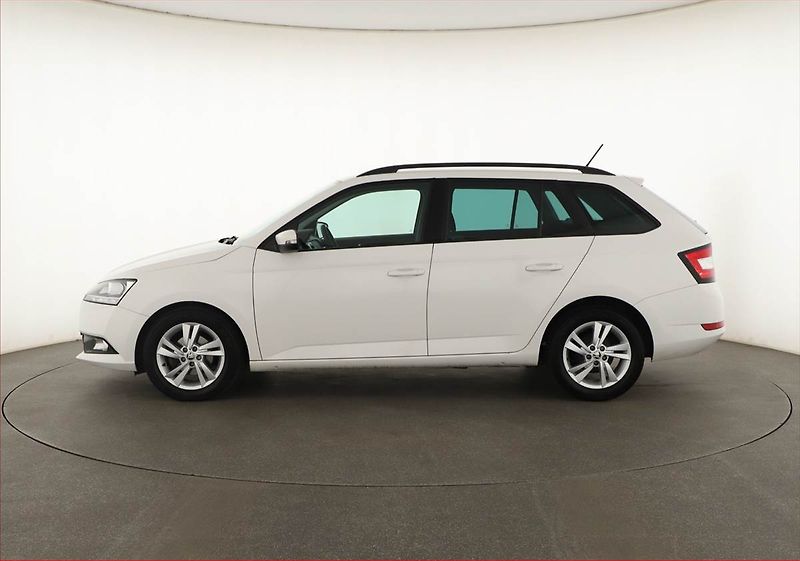 Škoda Fabia (2023) Ambition 1.0 TSI, ČR,1.maj - fotka 3 z 18